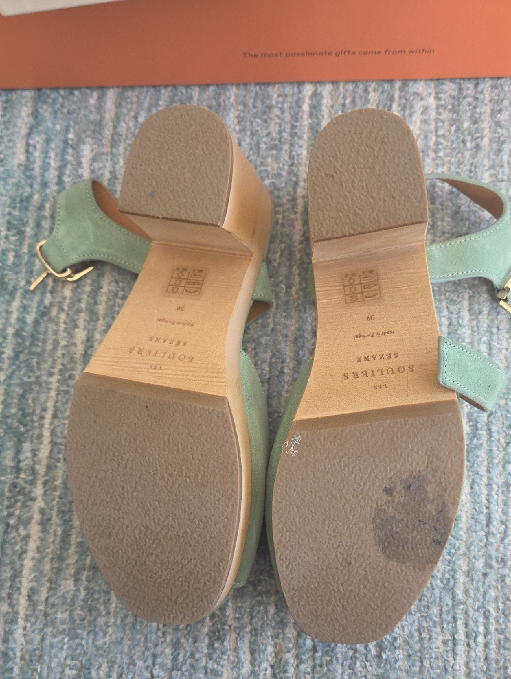 Sezane Platform Wooden FAUSTA CLOGS Almond Green Color FR Size: 39 or US 8 - Picture 12 of 13